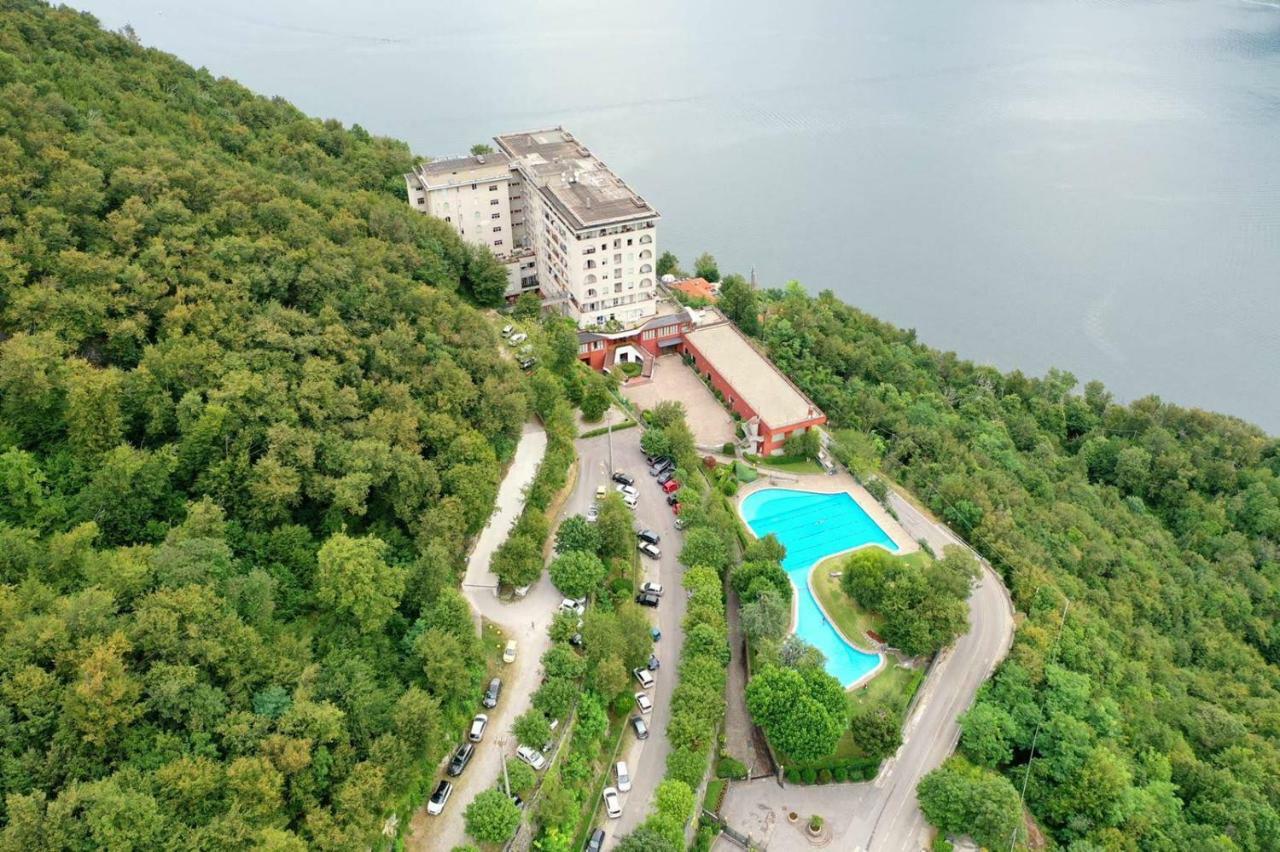 Casa Valbrona Вальброна Экстерьер фото